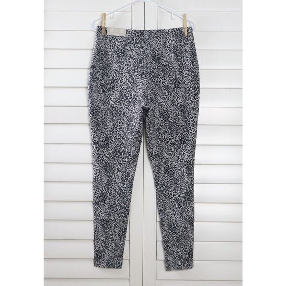 CHICO'S NWT $79 Leggings Cheetah Ponte Pants Size 1R US 8 / 10 Medium - Picture 4 of 5